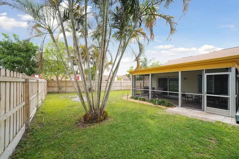215 Palmetto Court Jupiter FL 33458