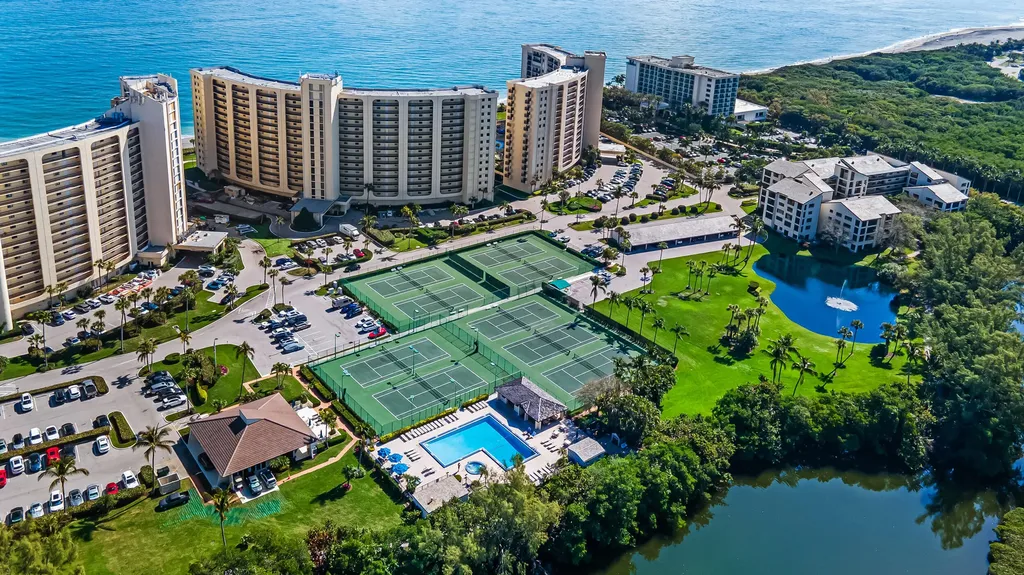 400 Ocean Trail Way Jupiter FL 33477