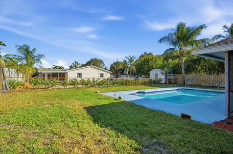 1569 NE Amy Avenue Jensen Beach FL 34957