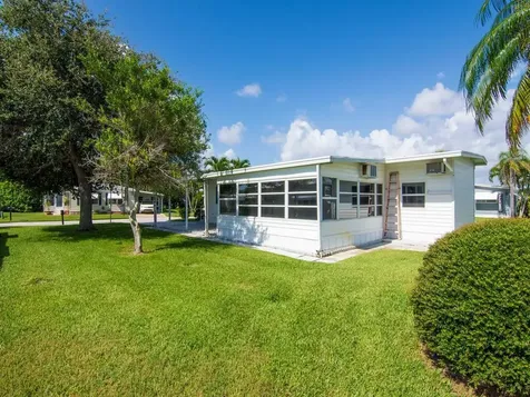 264 NE Cameo Way Jensen Beach FL 34957