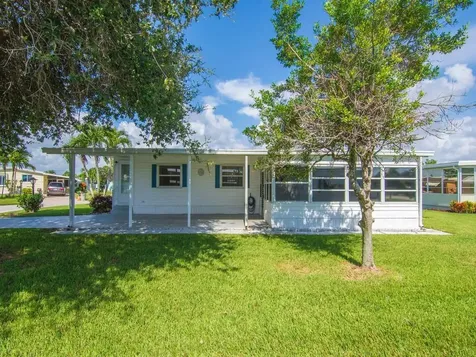 264 NE Cameo Way Jensen Beach FL 34957
