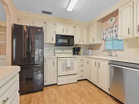 264 NE Cameo Way Jensen Beach FL 34957
