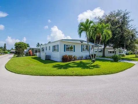264 NE Cameo Way Jensen Beach FL 34957
