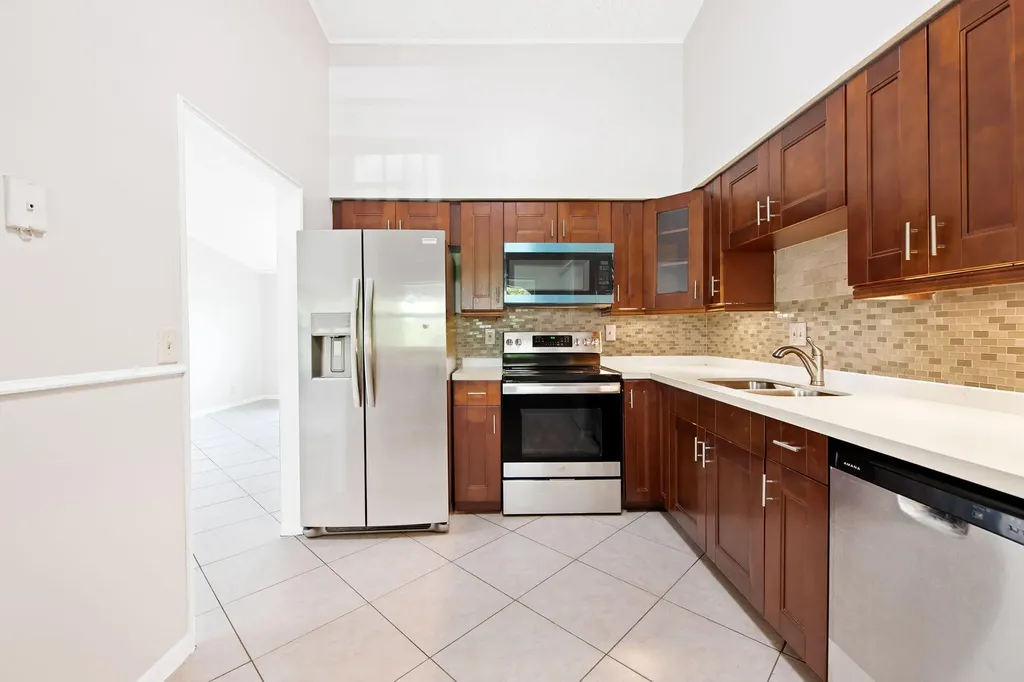 2981 NW 92nd Avenue Coral Springs FL 33065