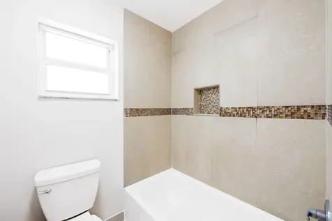 2981 NW 92nd Avenue Coral Springs FL 33065