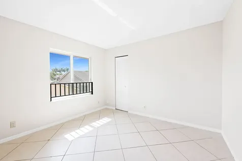 2981 NW 92nd Avenue Coral Springs FL 33065