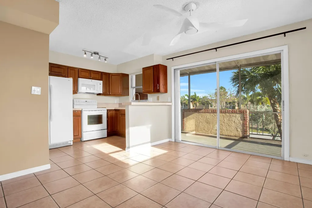 1100 SE 4th Avenue Deerfield Beach FL 33441