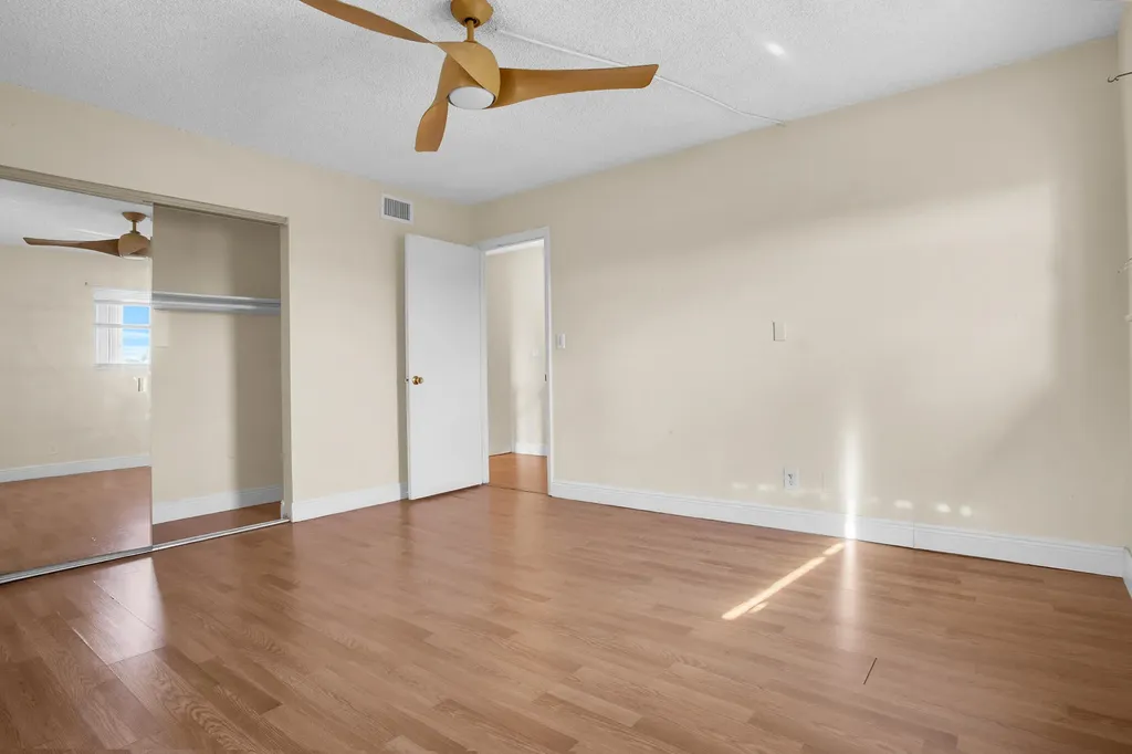 1100 SE 4th Avenue Deerfield Beach FL 33441