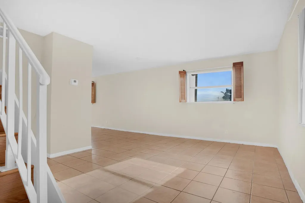 1100 SE 4th Avenue Deerfield Beach FL 33441