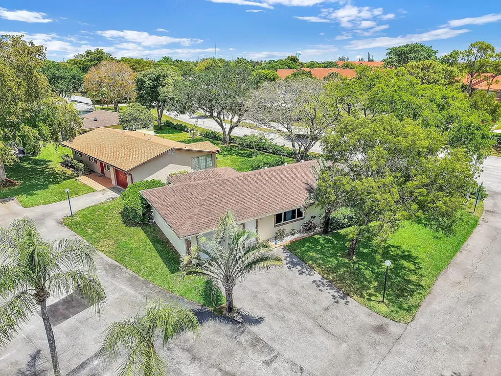432 SW Natura Avenue Deerfield Beach FL 33441