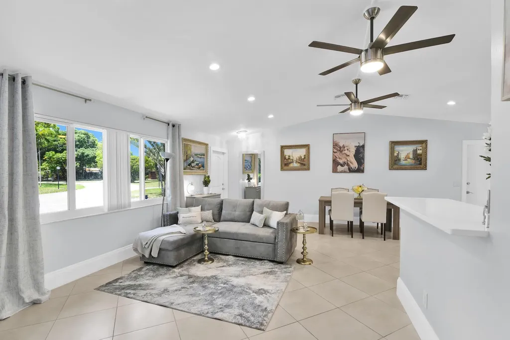 432 SW Natura Avenue Deerfield Beach FL 33441