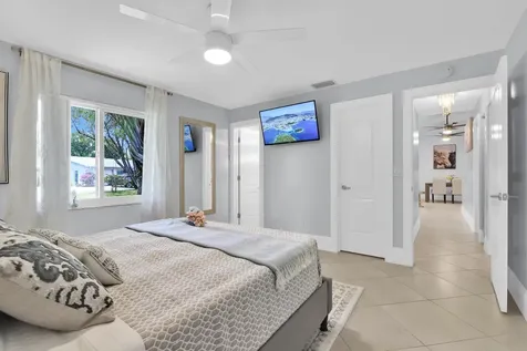 432 SW Natura Avenue Deerfield Beach FL 33441