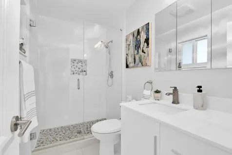 432 SW Natura Avenue Deerfield Beach FL 33441