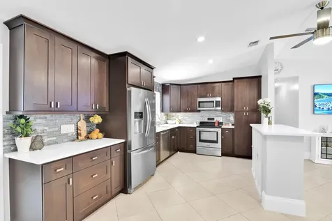 432 SW Natura Avenue Deerfield Beach FL 33441