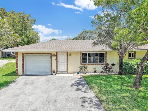 432 SW Natura Avenue Deerfield Beach FL 33441