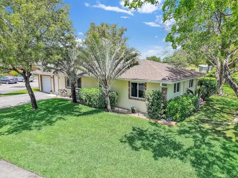432 SW Natura Avenue Deerfield Beach FL 33441