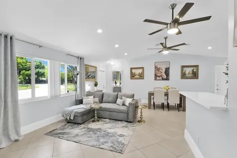 432 SW Natura Avenue Deerfield Beach FL 33441