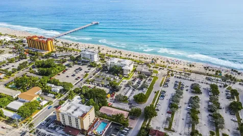 432 SW Natura Avenue Deerfield Beach FL 33441