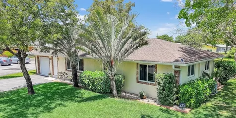 432 SW Natura Avenue Deerfield Beach FL 33441