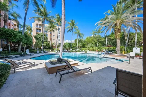 19601 E Country Club Drive Aventura FL 33180