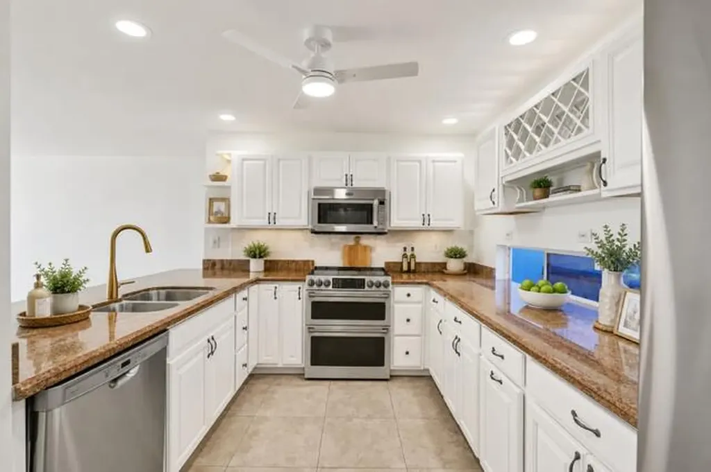 1717 N Riverside Drive Pompano Beach FL 33062