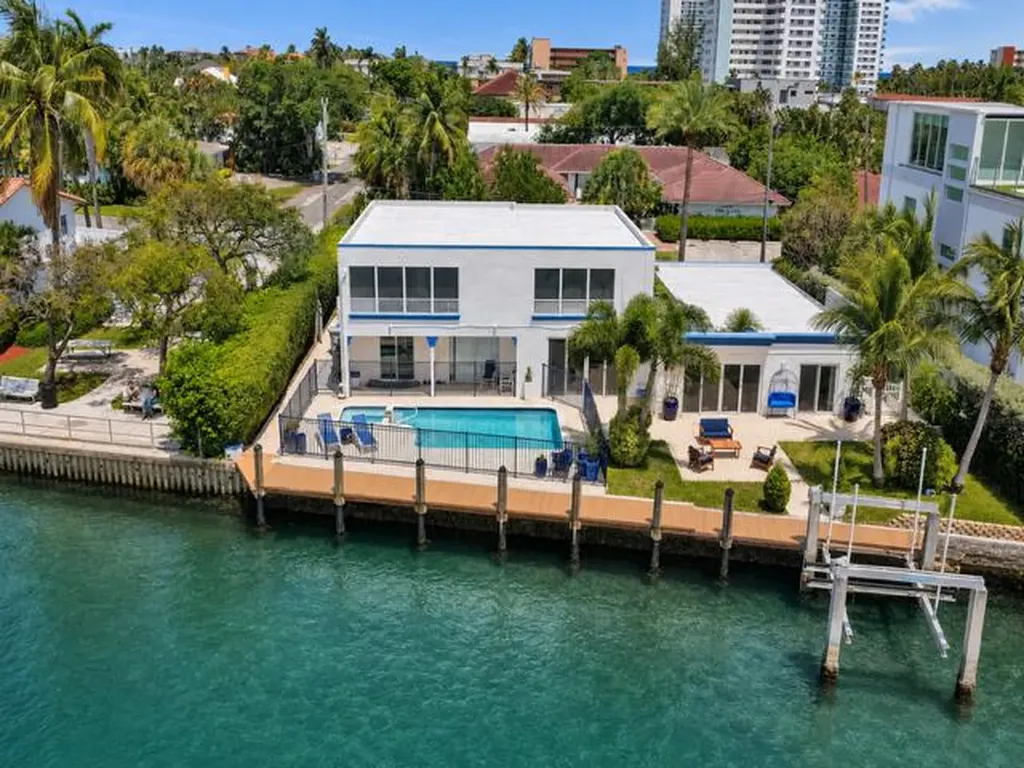 1717 N Riverside Drive Pompano Beach FL 33062