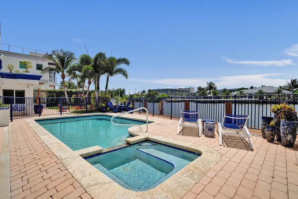 1717 N Riverside Drive Pompano Beach FL 33062