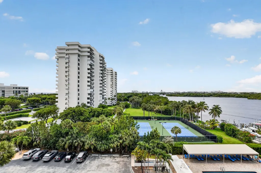 2121 N Ocean Boulevard Boca Raton FL 33431