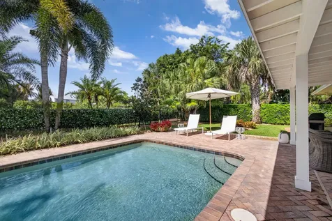 291 Country Club Drive Tequesta FL 33469