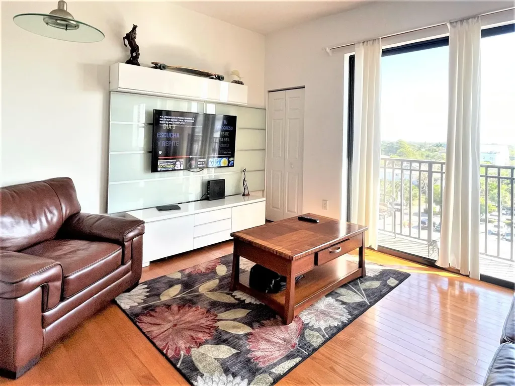 511 Lucerne Avenue Lake Worth Beach FL 33460