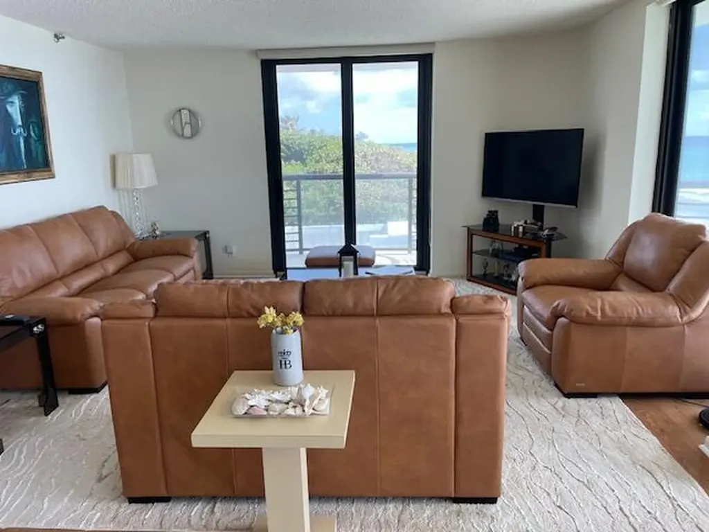 250 S Ocean Boulevard Boca Raton FL 33432