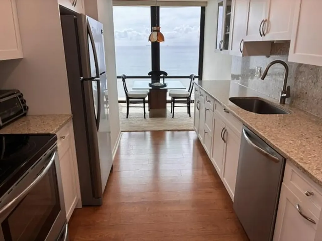 250 S Ocean Boulevard Boca Raton FL 33432