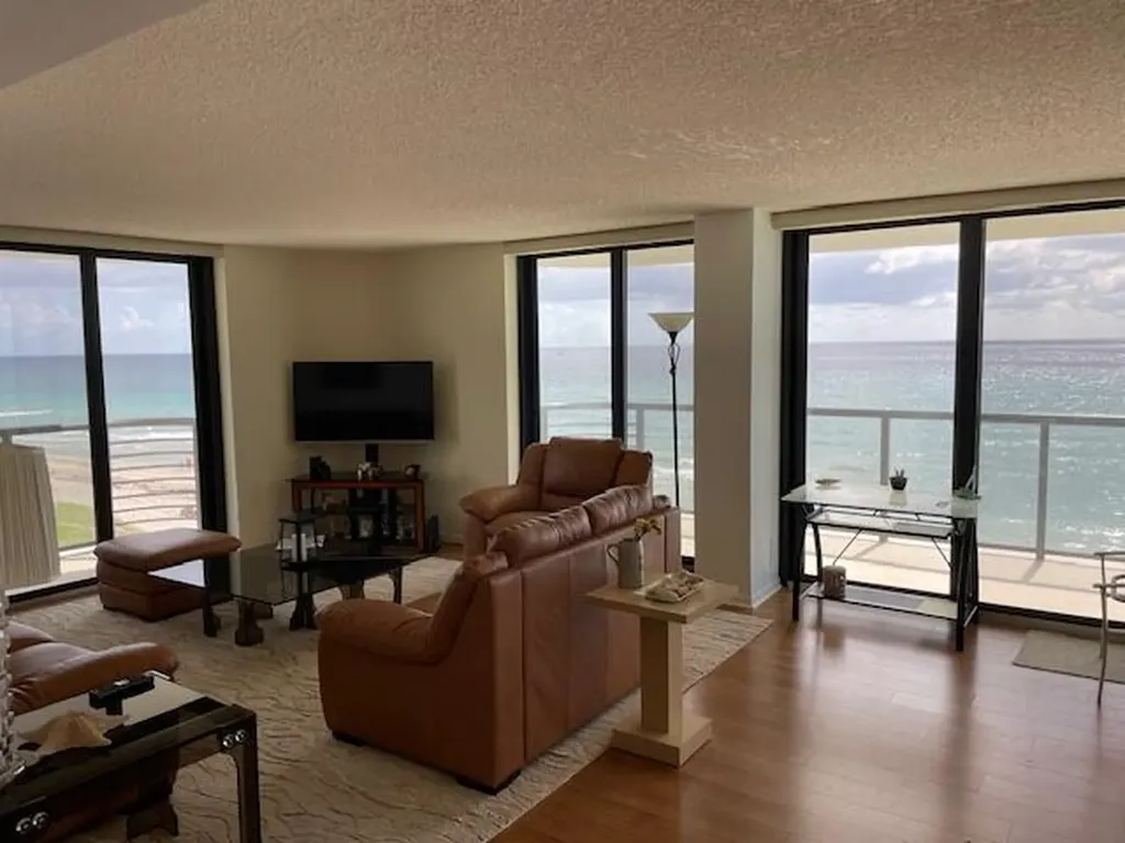 250 S Ocean Boulevard Boca Raton FL 33432