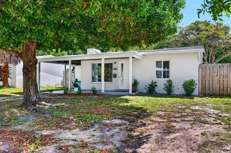 5216 NE 2nd Terrace Oakland Park FL 33334