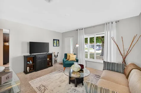 5216 NE 2nd Terrace Oakland Park FL 33334