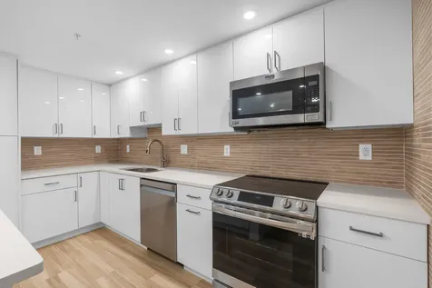 3200 NE 36th Street Fort Lauderdale FL 33308