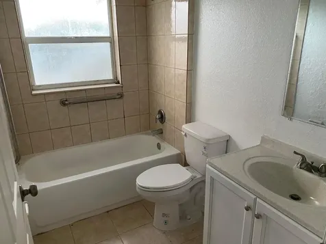 618 NE 1st Street Boynton Beach FL 33435
