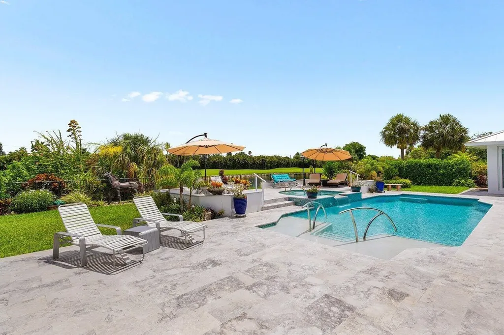 11164 Boca Woods Lane Boca Raton FL 33428