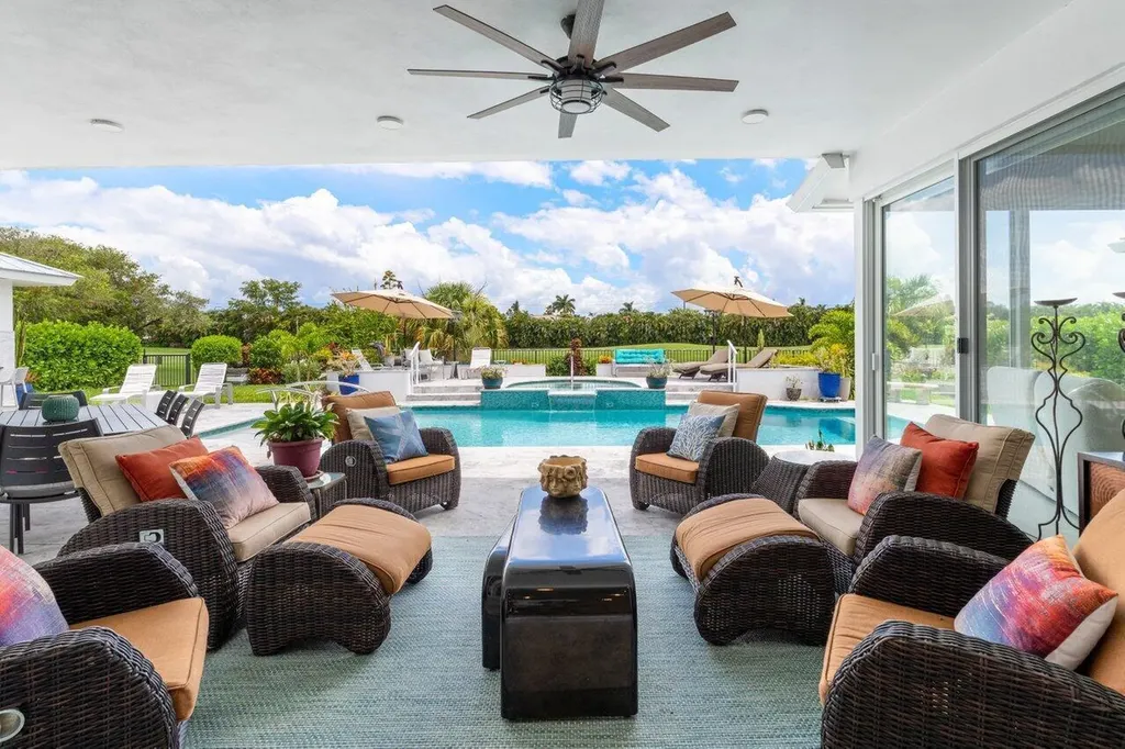 11164 Boca Woods Lane Boca Raton FL 33428