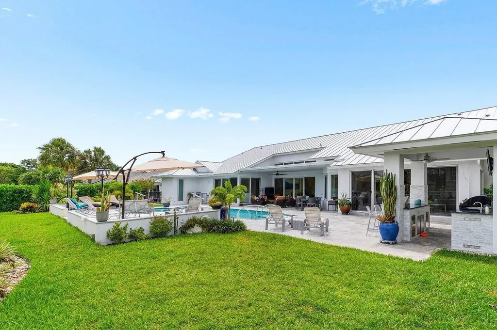 11164 Boca Woods Lane Boca Raton FL 33428