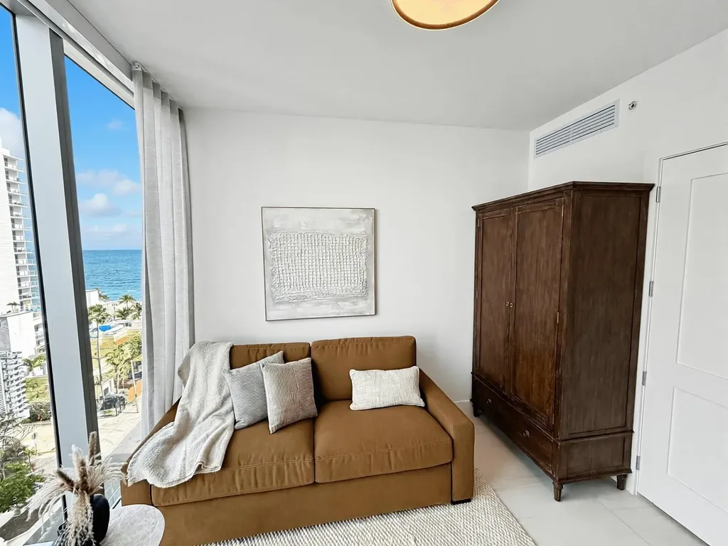 151 N Seabreeze Boulevard Fort Lauderdale FL 33304