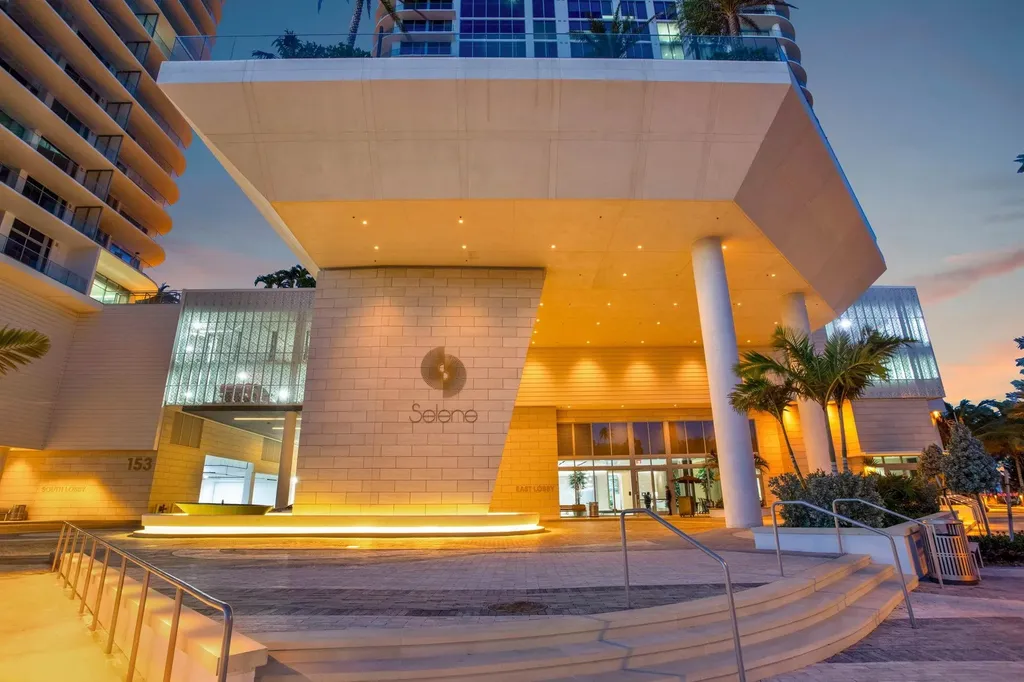 151 N Seabreeze Boulevard Fort Lauderdale FL 33304