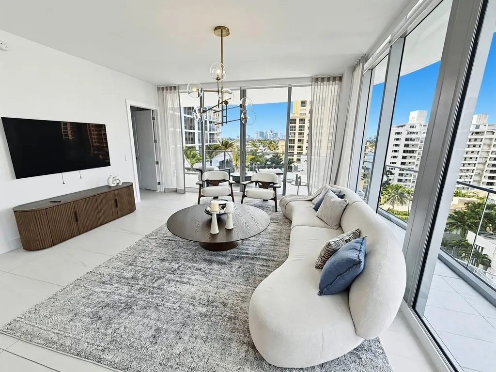 151 N Seabreeze Boulevard Fort Lauderdale FL 33304