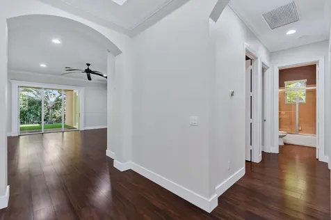 12077 Aviles Circle Palm Beach Gardens FL 33418