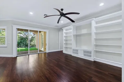 12077 Aviles Circle Palm Beach Gardens FL 33418