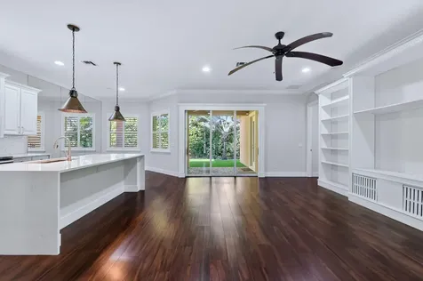 12077 Aviles Circle Palm Beach Gardens FL 33418