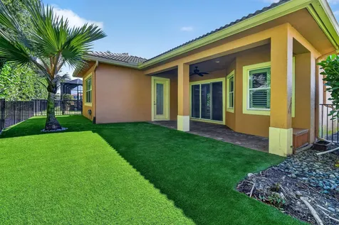 12077 Aviles Circle Palm Beach Gardens FL 33418