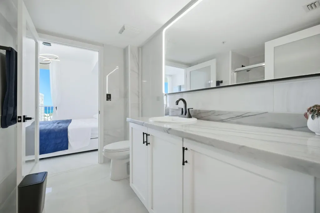3020 NE 32nd Avenue Fort Lauderdale FL 33308