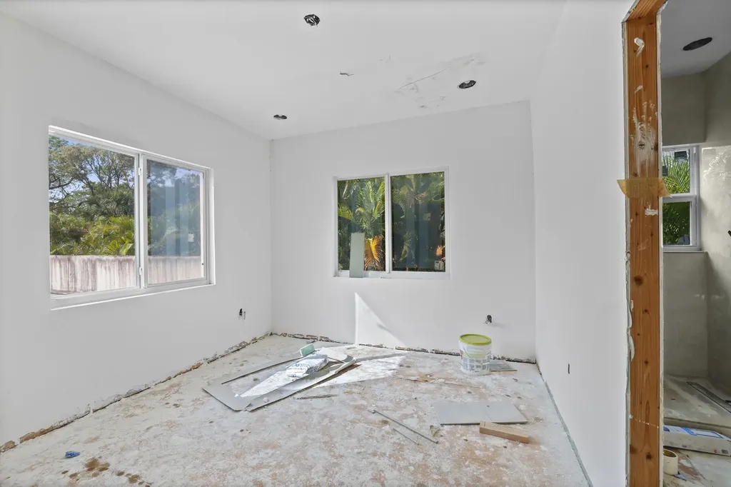9655 Biscayne Boulevard Miami Shores FL 33138