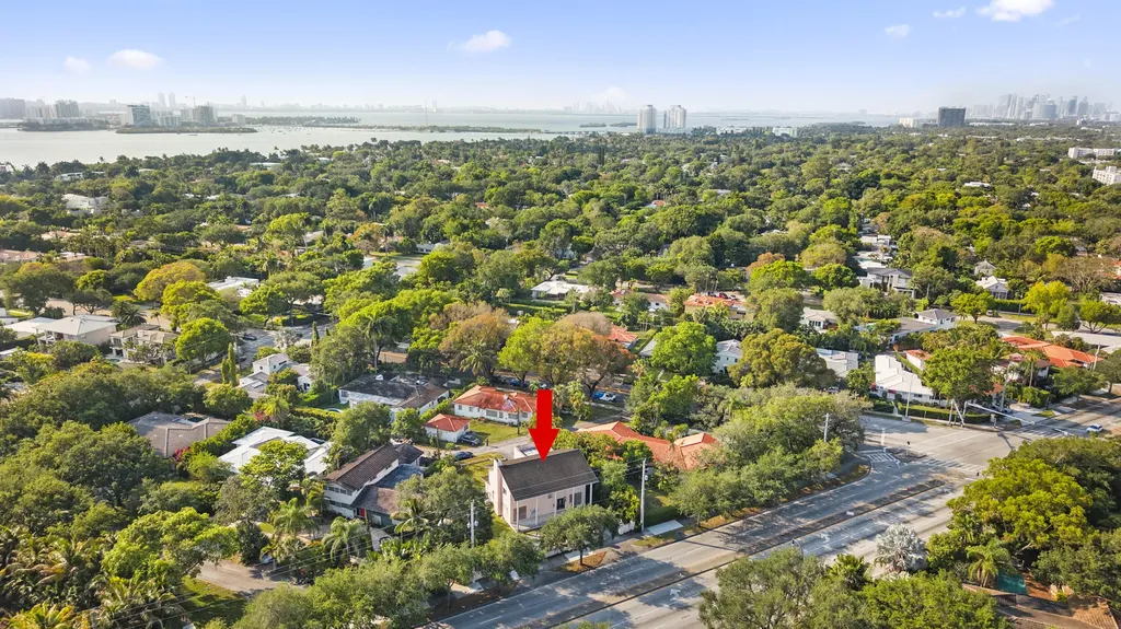 9655 Biscayne Boulevard Miami Shores FL 33138
